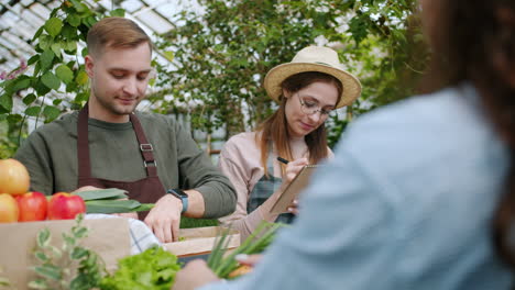 farmers market transaction