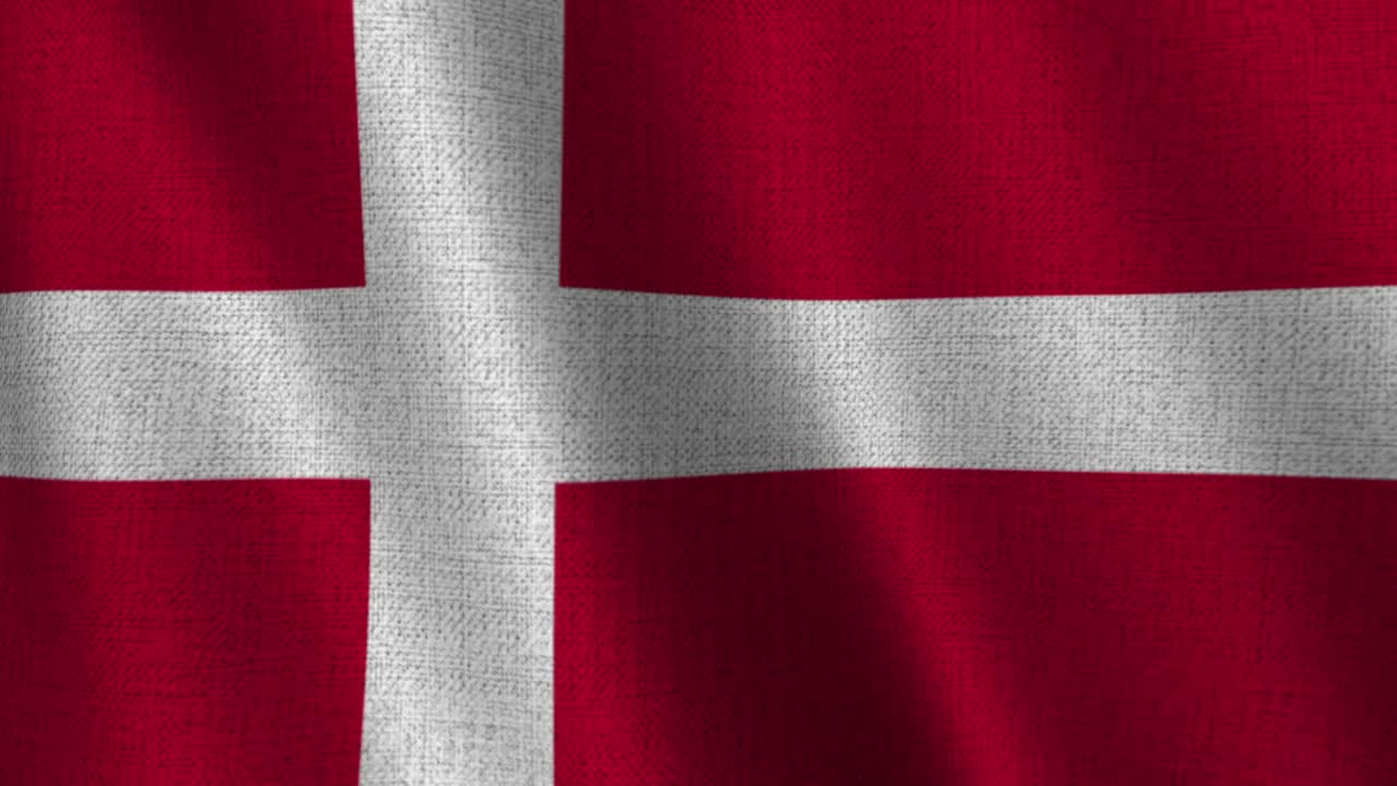 Danmarks nationalflag vajende i vinden