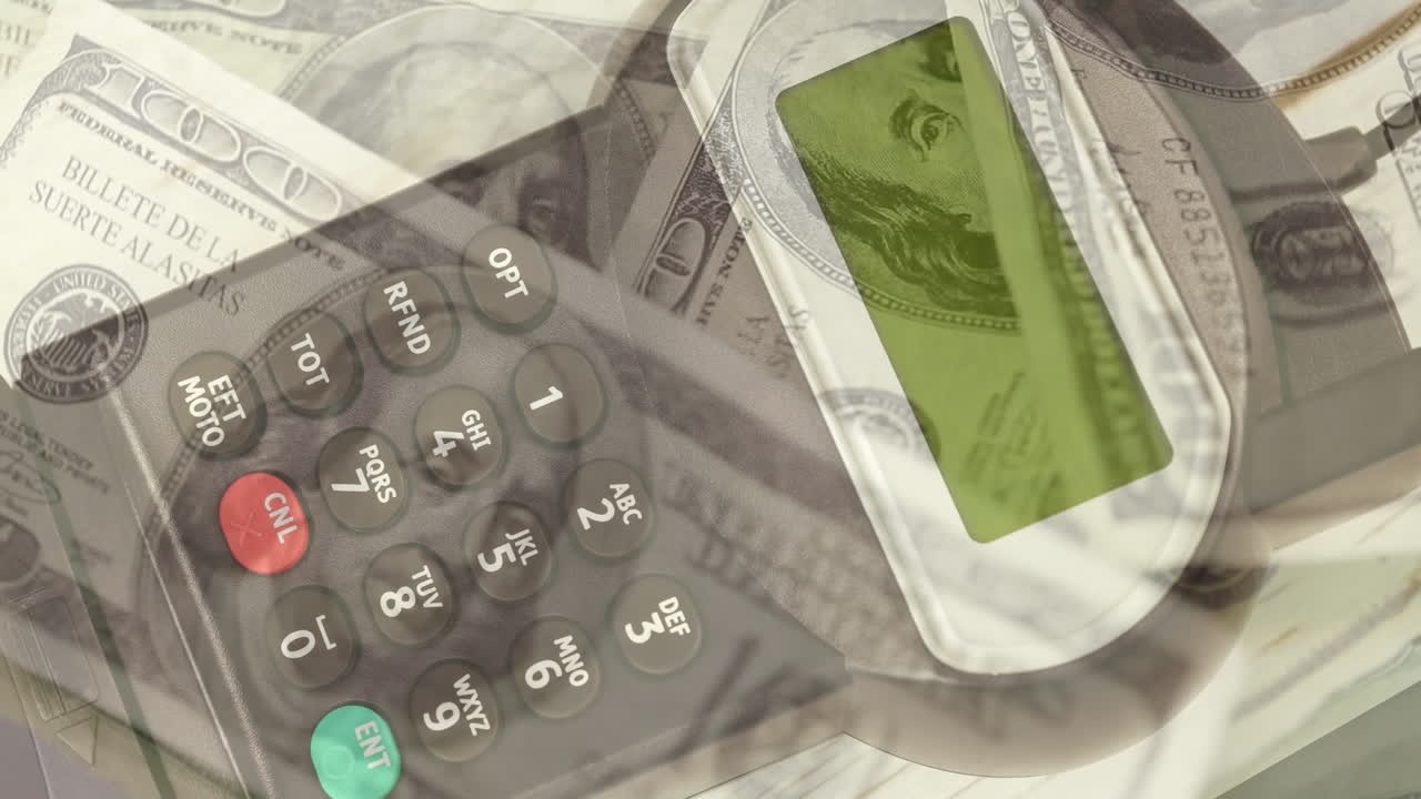 Animation de billets de dollar américain tourbillonnant au-dessus d'un terminal de paiement.