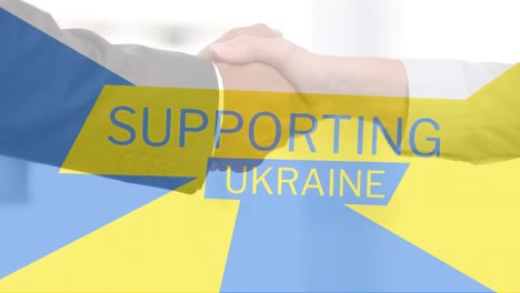 Animación-De-Empresarios-Caucásicos-Dándose-La-Mano-Sobre-El-Texto-De-Apoyo-A-Ucrania