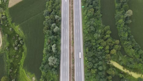 Intercity-Hoher-Verkehr-3