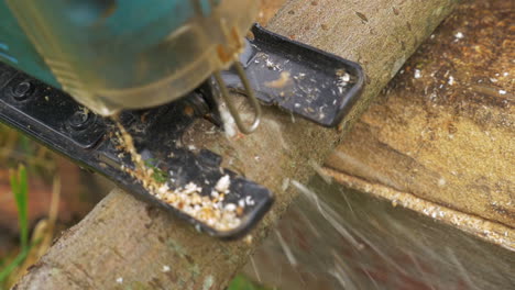 Power Jigsaw Cutting Wood