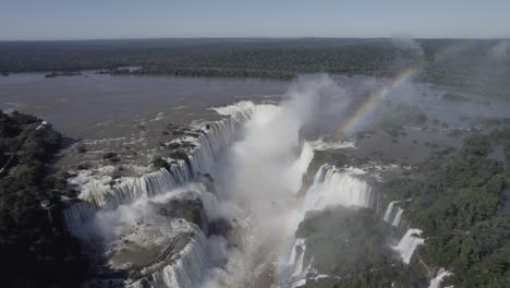 iguazú cae al amanecer - argentina - avión no tripulado