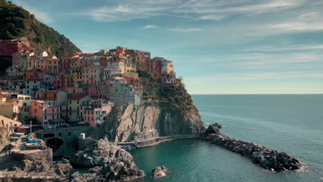 vista de manarola, cinque terre, italia