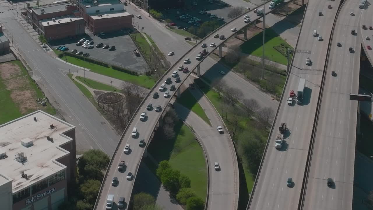 Cars moving on highways in downtown Dallas, Texas