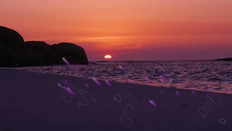 Animation-Von-Violetten-Lichtfackeln,-Die-Strand-Und-Meer-Bei-Sonnenuntergang-Bewegen