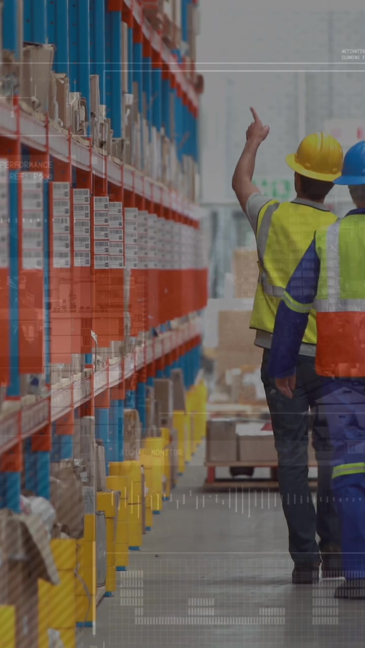 Animazione di elaborazione dati con persone che lavorano in magazzino.