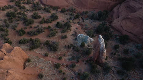 Wanderweg-Durch-Sandsteinlandschaft,-Kodachrome-Basin-State-Park,-Utah