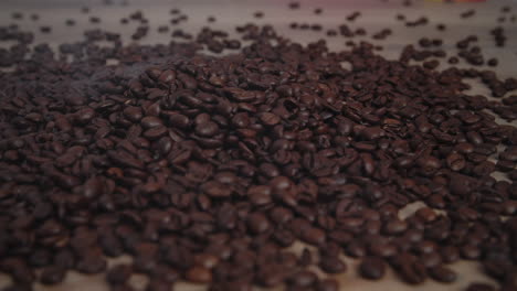 granos de café en la fábrica