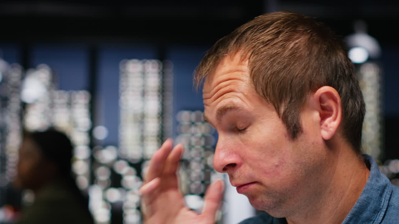 Designer dealing with stress and pressure to produce a virtual home layout