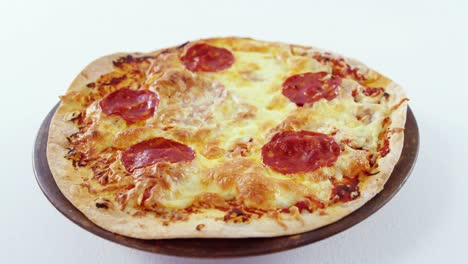 pizza with pepperoni toppings