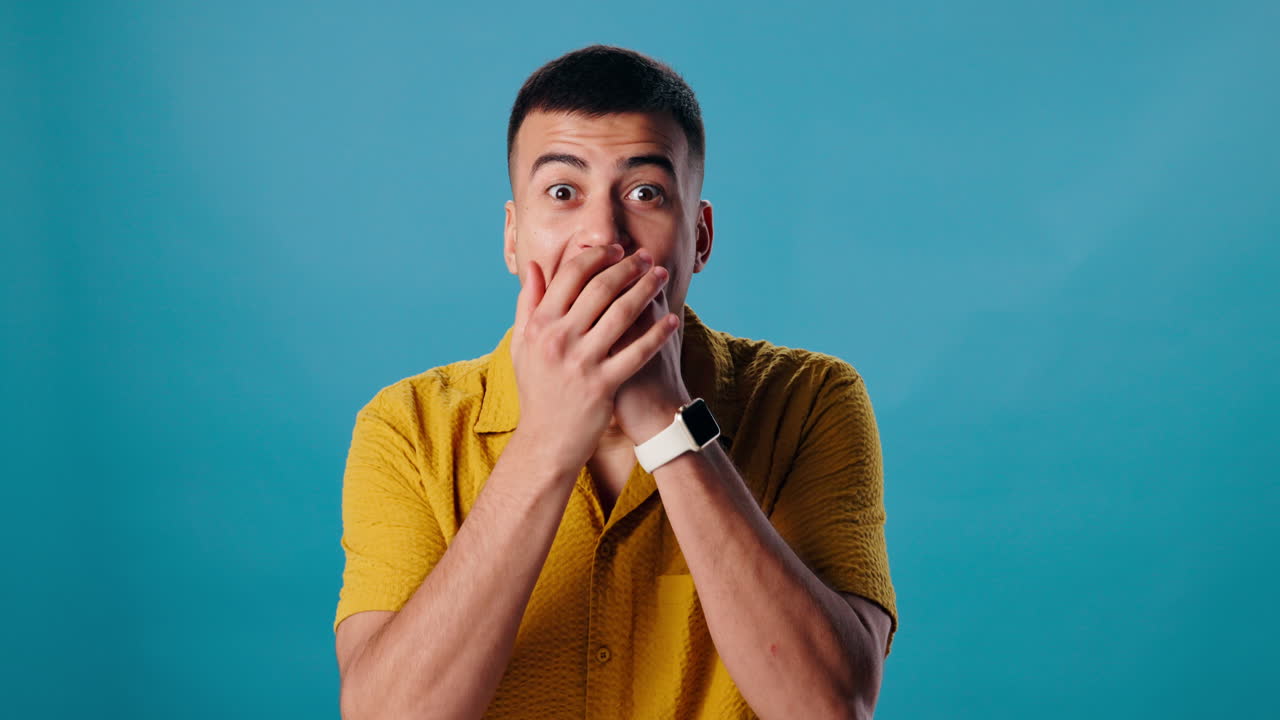 retrato de hombre sorprendido