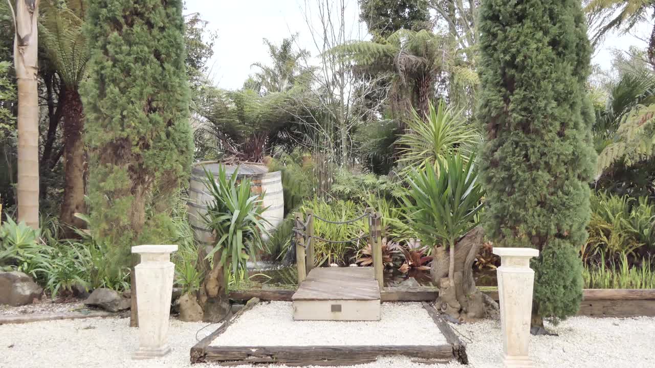 포도 에 있는 정원 의 결혼식 장소 의 야외 촬영