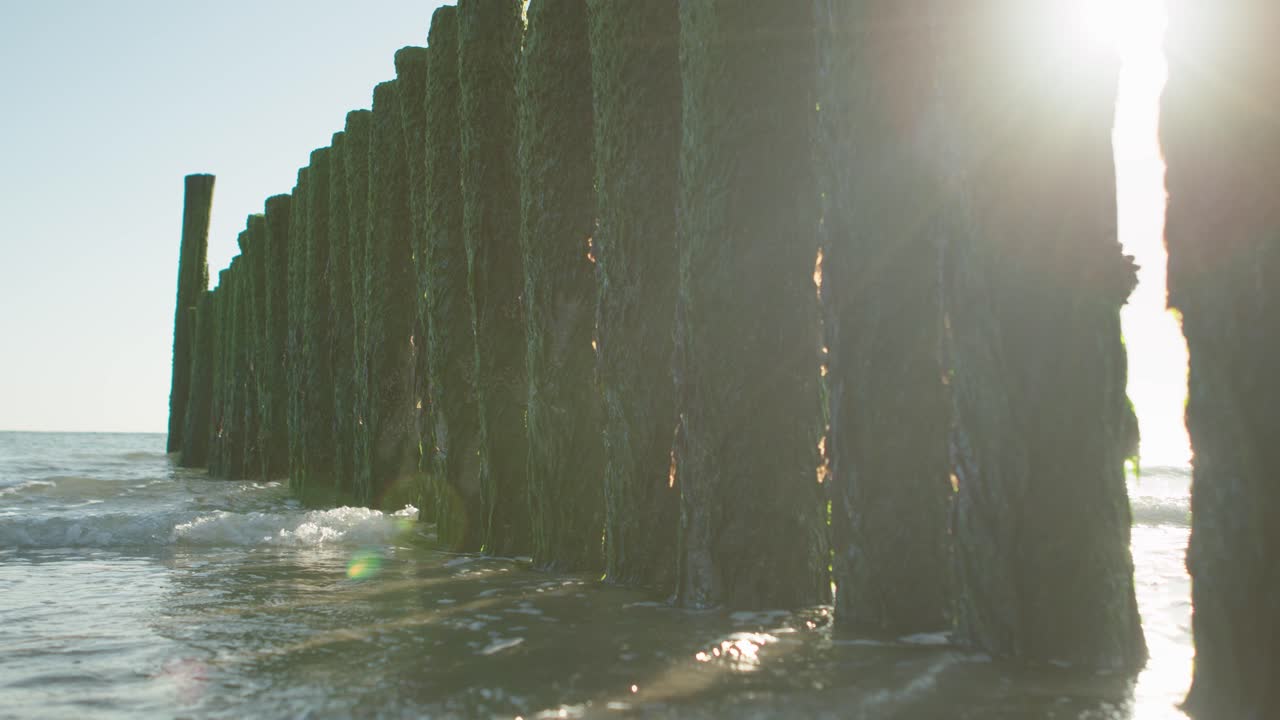 rompedores de olas del mar holandés, punto de vista bajo