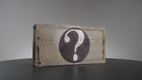 Caja-Misteriosa-Signo-De-Interrogación-Misterioso