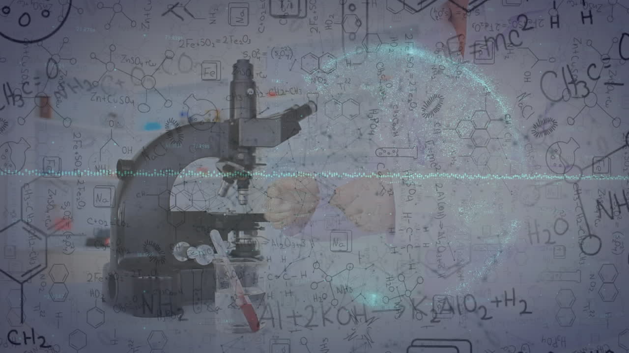 현미경과 과학 방정식에 대한 글로벌 네트워크를 사용하는 여성 과학자의 애니메이션