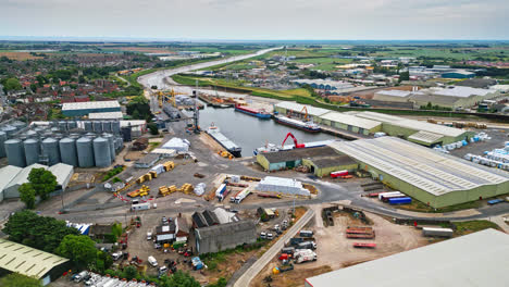 Breathtaking-aerial-drone-footage-displays-Boston,-Lincolnshire:-Port,-ships,-Saint-Botolph-Church-,-Saint-Botolph’s-Bridge