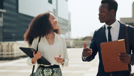 City,-business-folder-and-happy-people