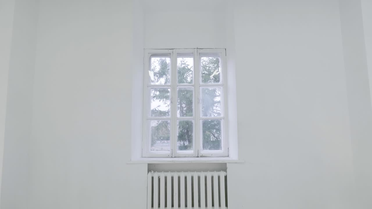 Empty room with a window