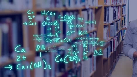 animación del procesamiento de datos científicos sobre un estudiante caucásico en la biblioteca.