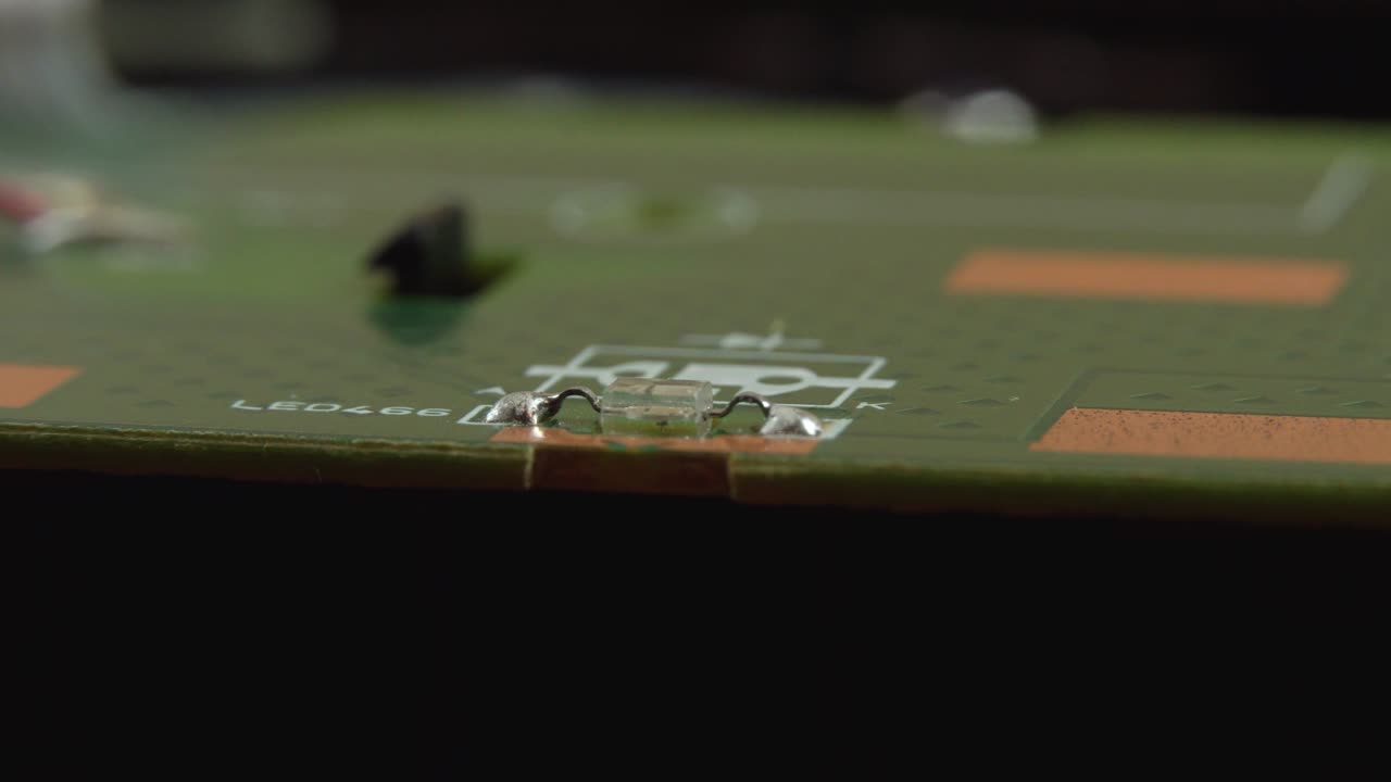 The green SMD led lights up and blinks on the Board.