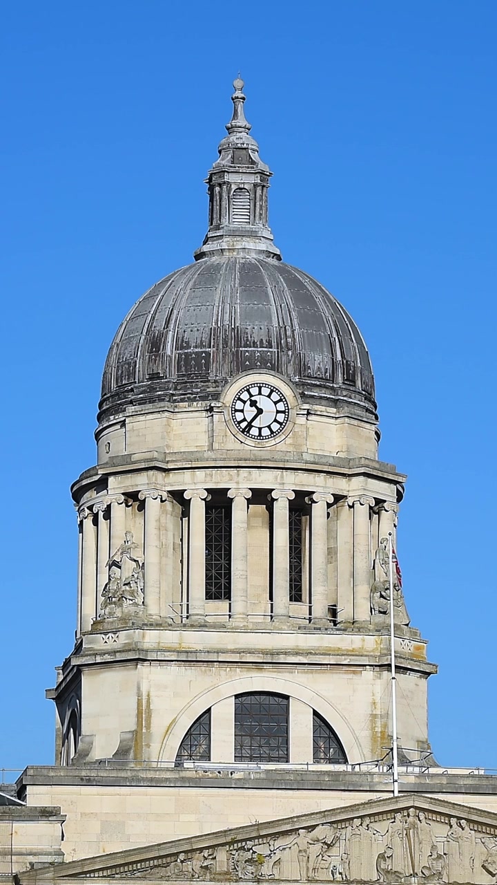Primo piano della Cupola e dell'Orologio della Nottingham Council House. Il Consiglio Comunale di Nottingham si trova in Old Market Square, nel cuore del centro di Nottingham, Nottinghamshire.