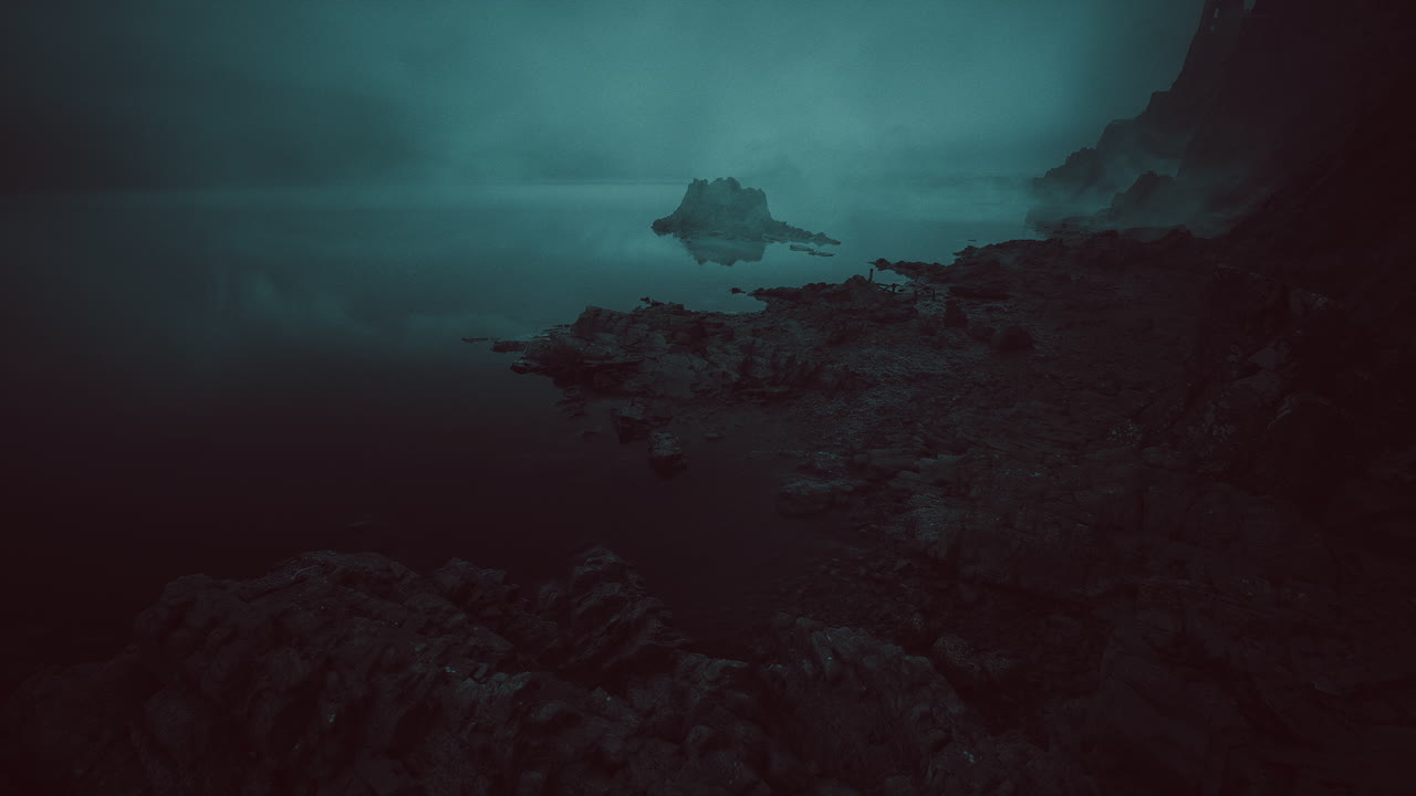 paisaje costero brumoso al amanecer con formaciones rocosas y aguas tranquilas