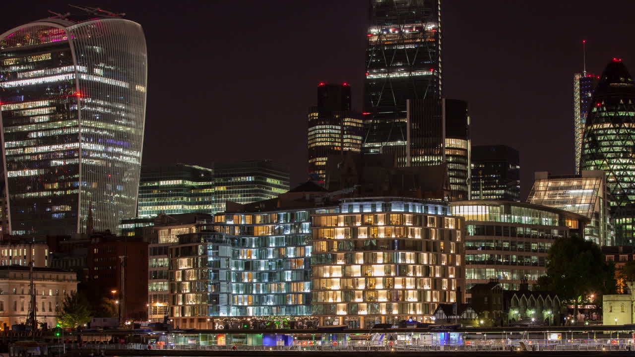 런던 스카이라인 다크 04