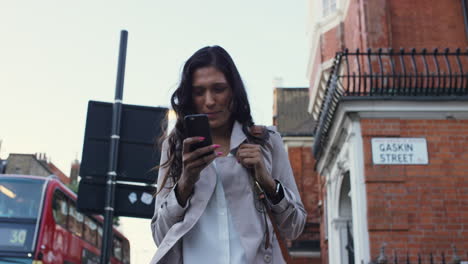 Beautiful-Indian-woman-walking-through-city