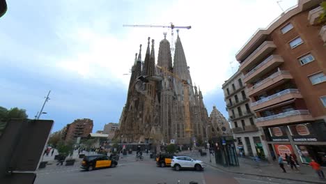 sagrada familia cathedral in barcelona cityscape