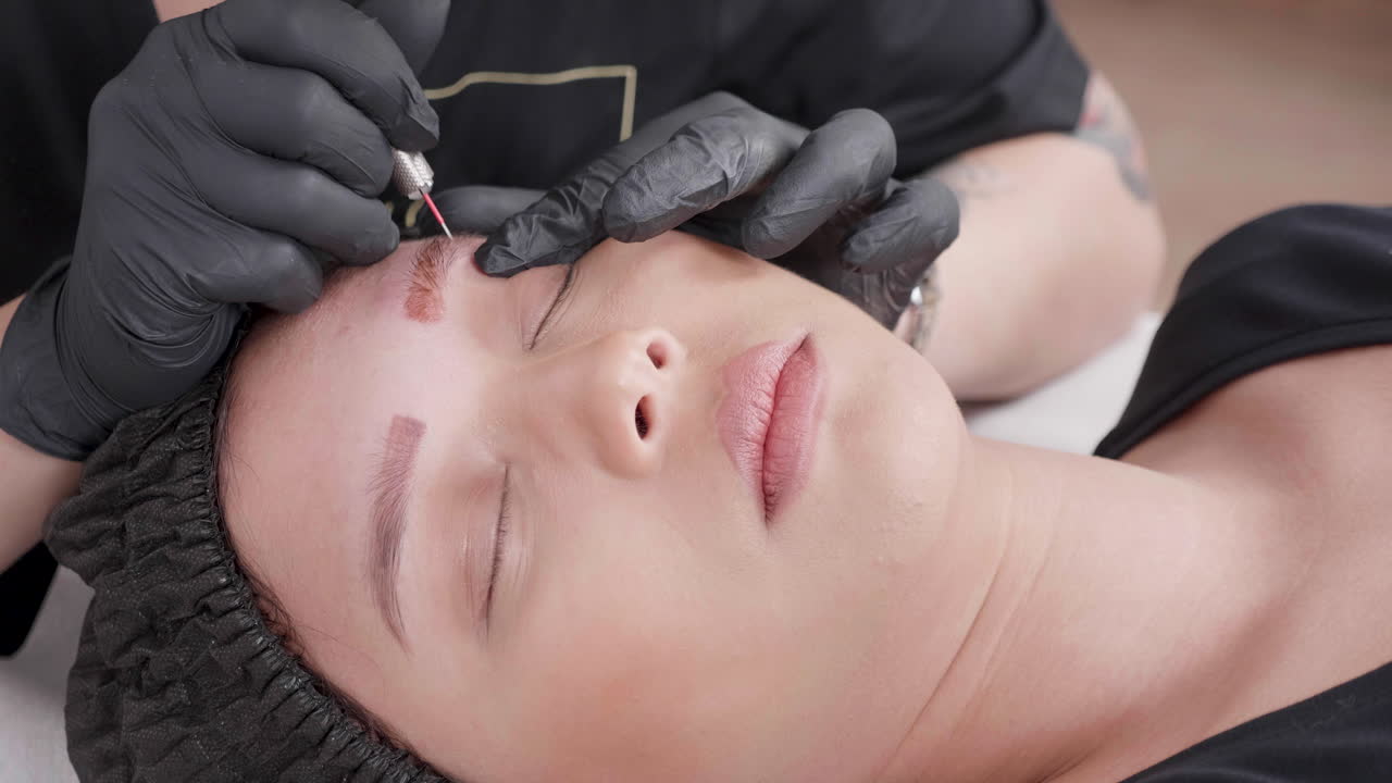 Eyebrow Microblading Procedure