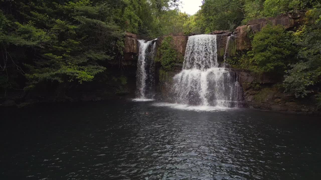 imágenes de drones de vuelo con vista aérea de 1 millón de dólares
