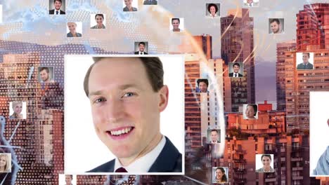 animación de fotos de personas en la parte superior de los edificios