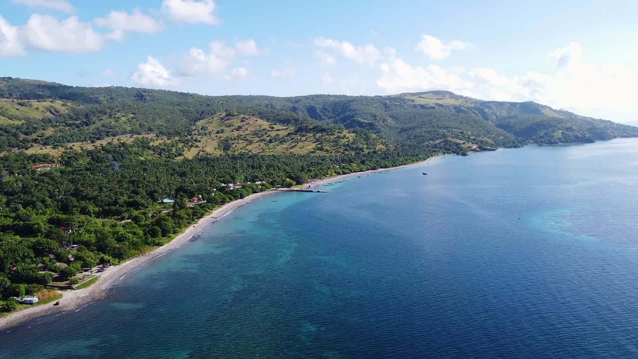 외 ⁇ 의 열대 아타우로 섬 풍경과 바다 산호초 풍경과 동티모르 열대 지역의 인기 있는 다이빙 목적지