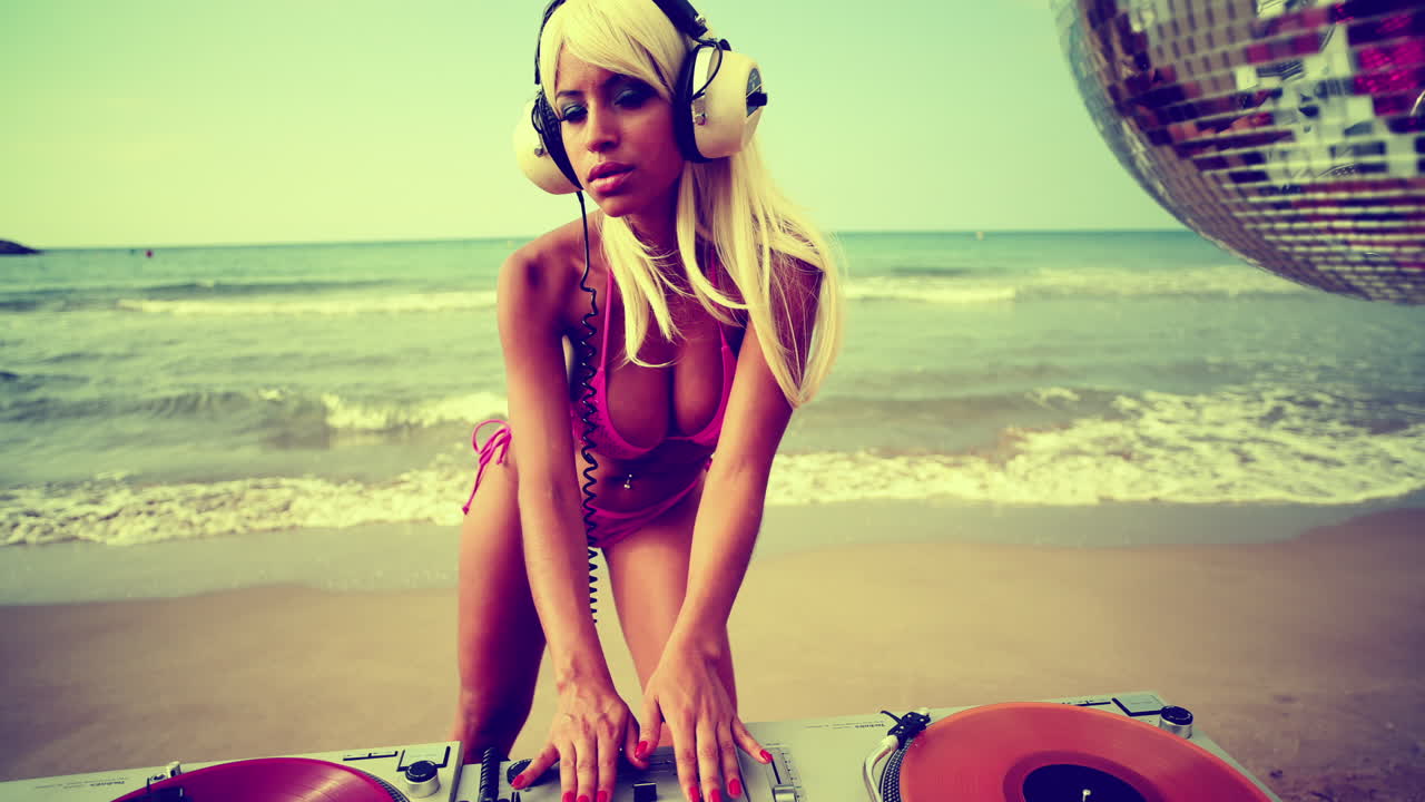 Beach DJ TL 25