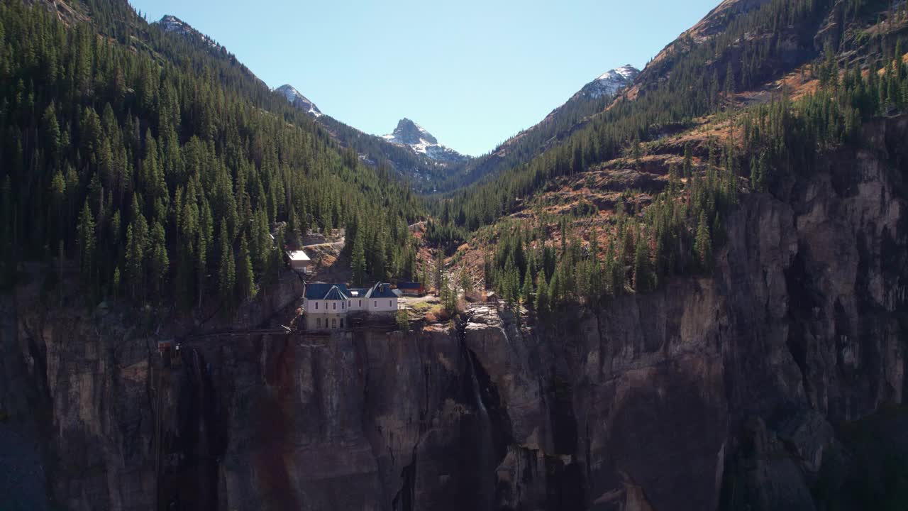 retiro del avión no tripulado disparo del velo de la novia cae en telluride, co