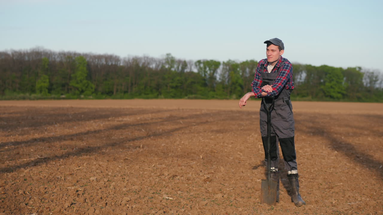 agricultor en un campo