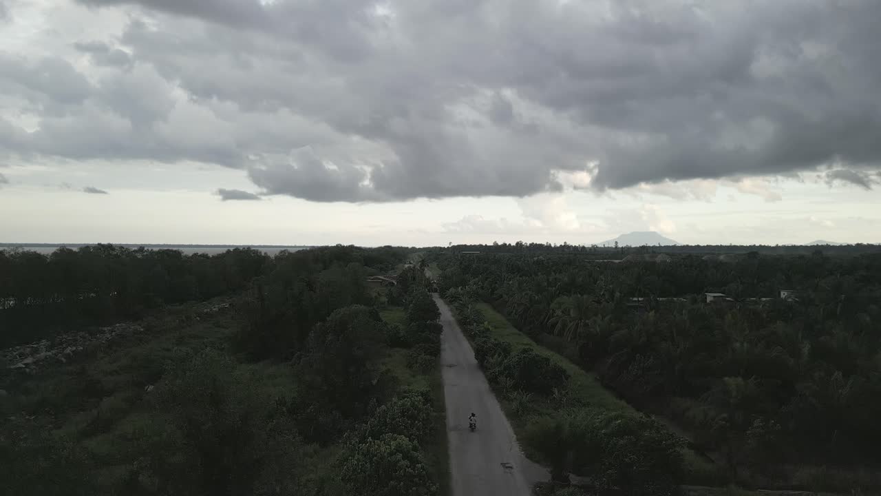 The ferry service across Batang Lupar in Sarawak, specifically the Triso ferry, is a key crossing point on the coastal road network, connecting areas like Sebuyau and Triso