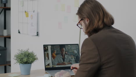 online classroom meeting
