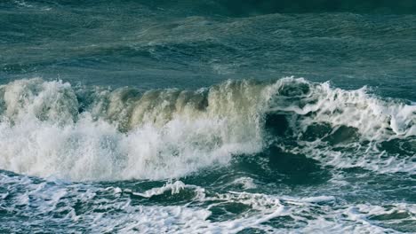 powerful ocean wave breaking