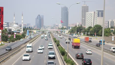 City-Traffic-At-The-Modern-Road