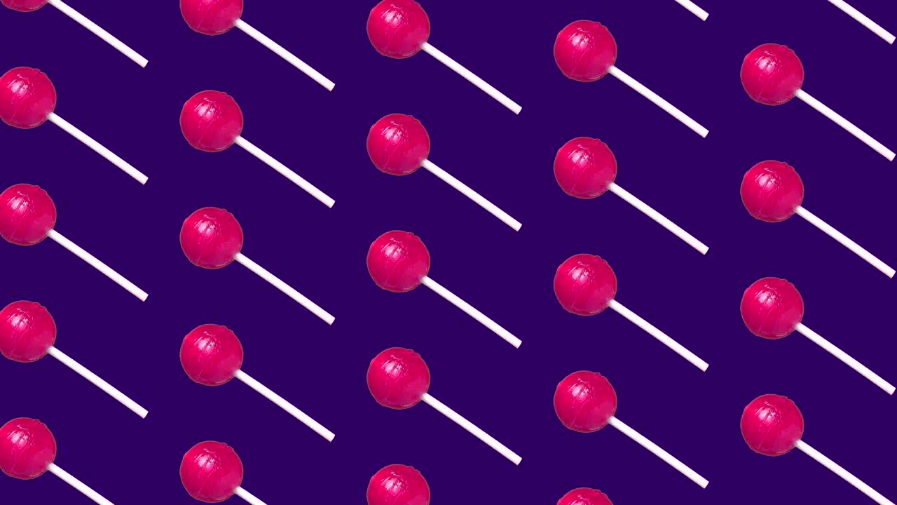 파란색 배경의 릴리팝 애니메이션, 스틱에 사탕 팝 아트 스타일