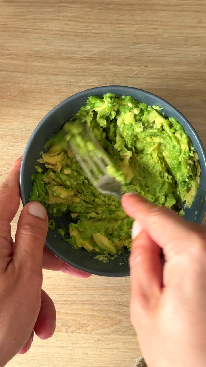 Making Guacamole
