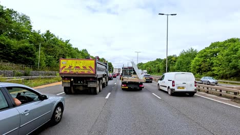 vehicles moving on a busy highway in birmingham