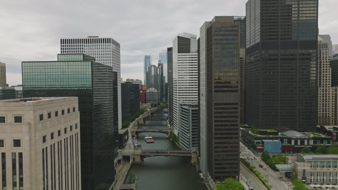 apartamentos caros en los rascacielos