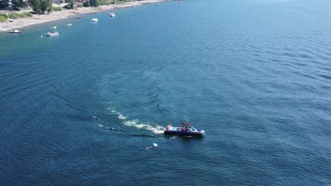 Blind-Bay-Watersports,-Wakeboarding-Fun-on-Shuswap-Lake