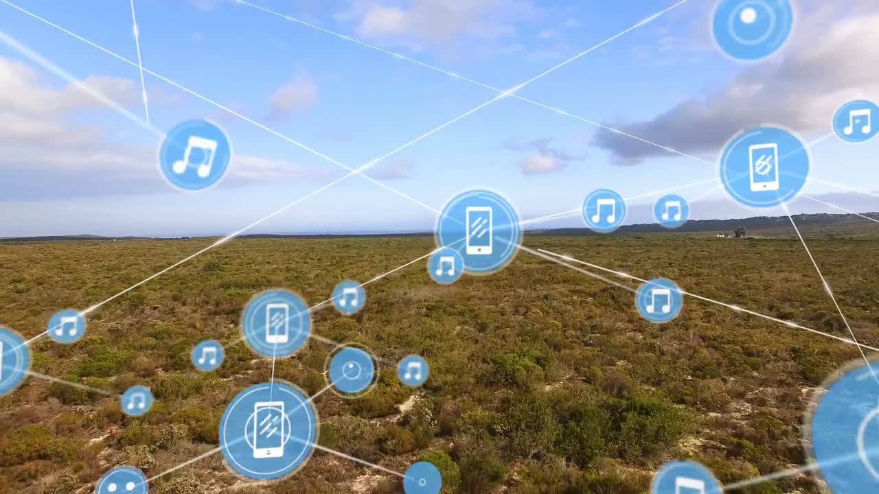 animación de una red de iconos de medios que intercambian datos sobre el campo y el cielo azul nublado