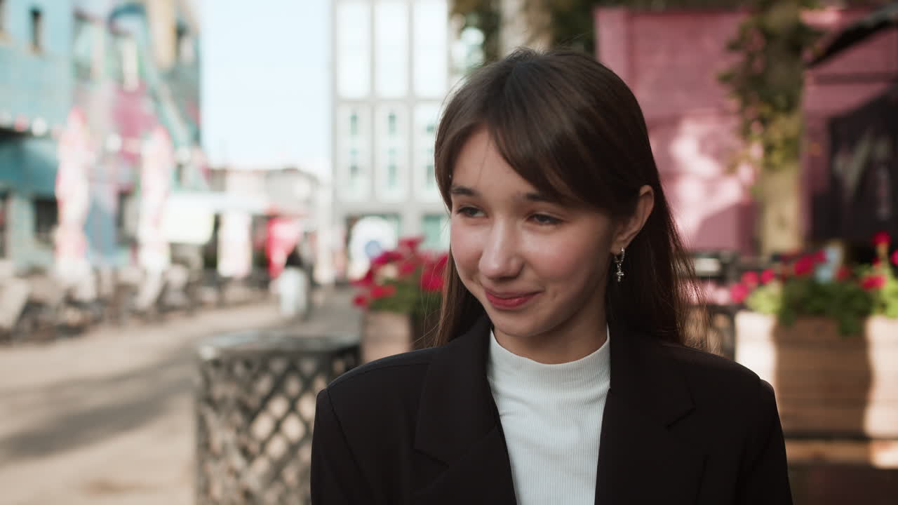 부끄러운 십대 소녀