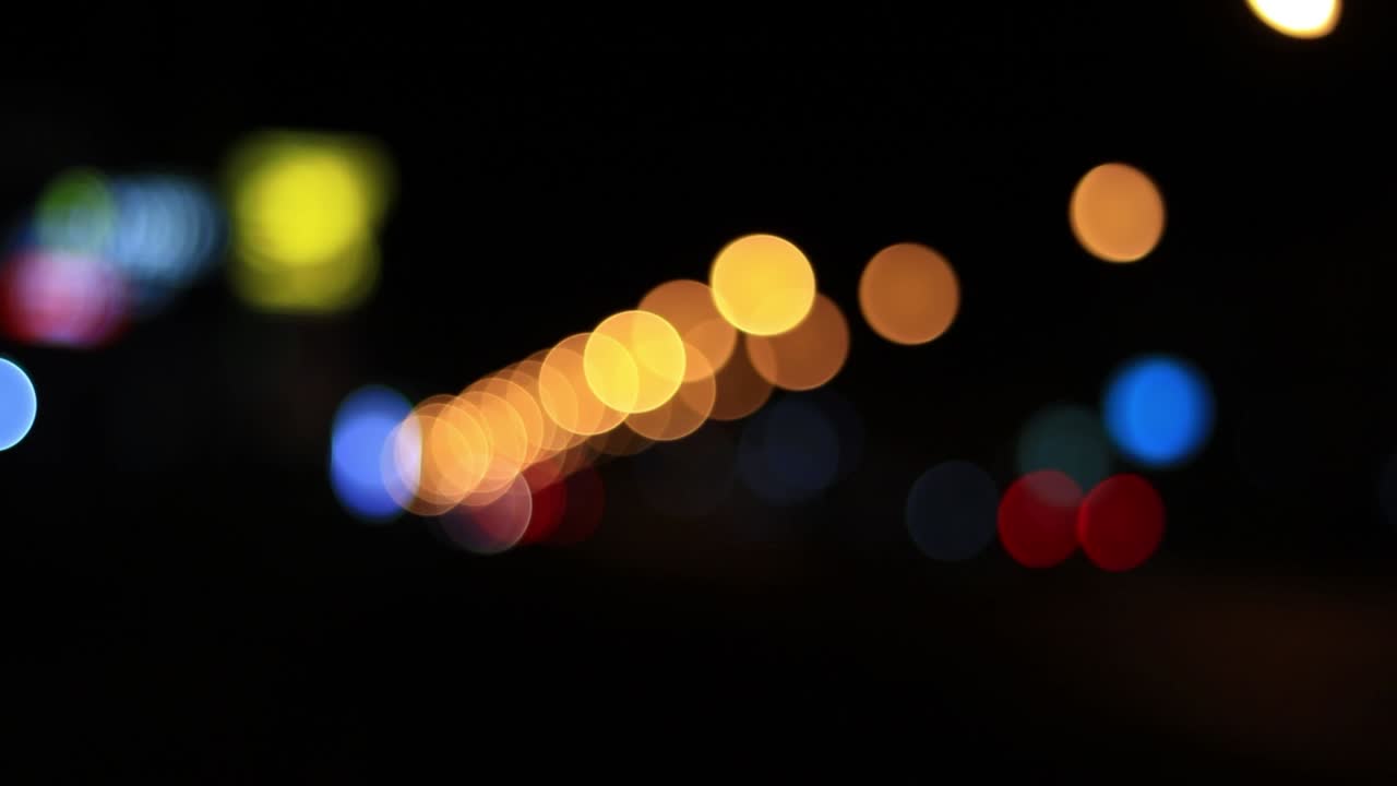 luces bokeh en el fondo de la carretera noche, fondos abstractos, fondo bokeh