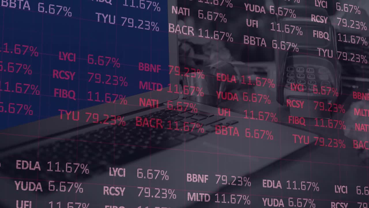 노트북과 결제 단말기를 통해 금융 데이터 처리의 애니메이션